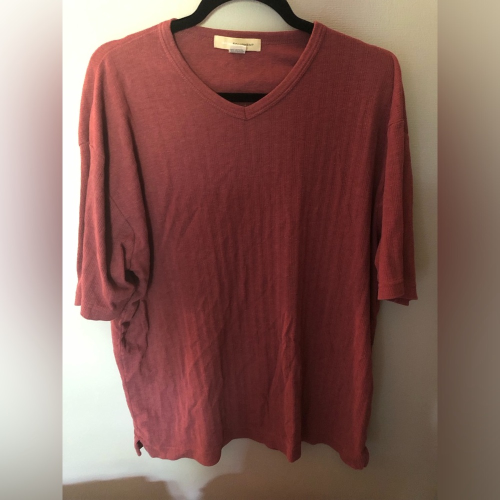 Basic equipment t shirt